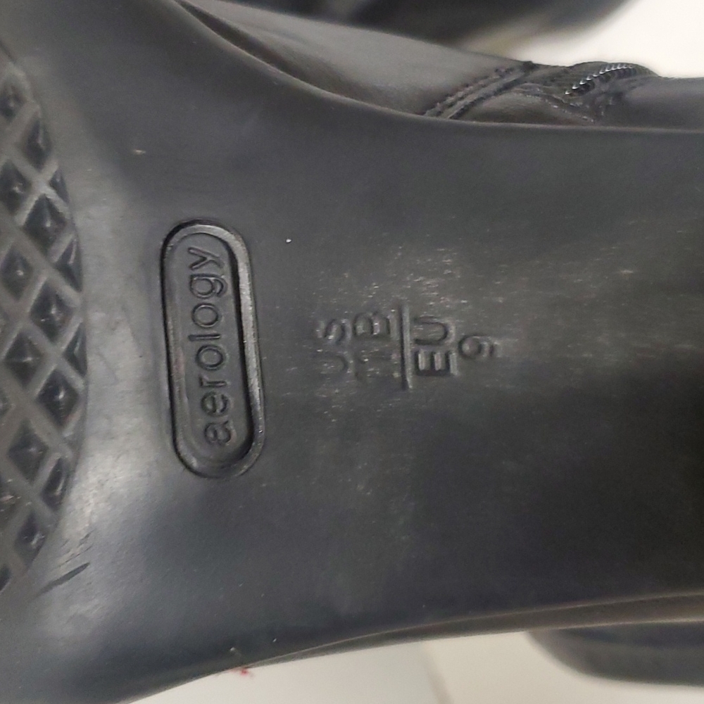 Used Aerology Ankle Boots - Picture 4 of 4